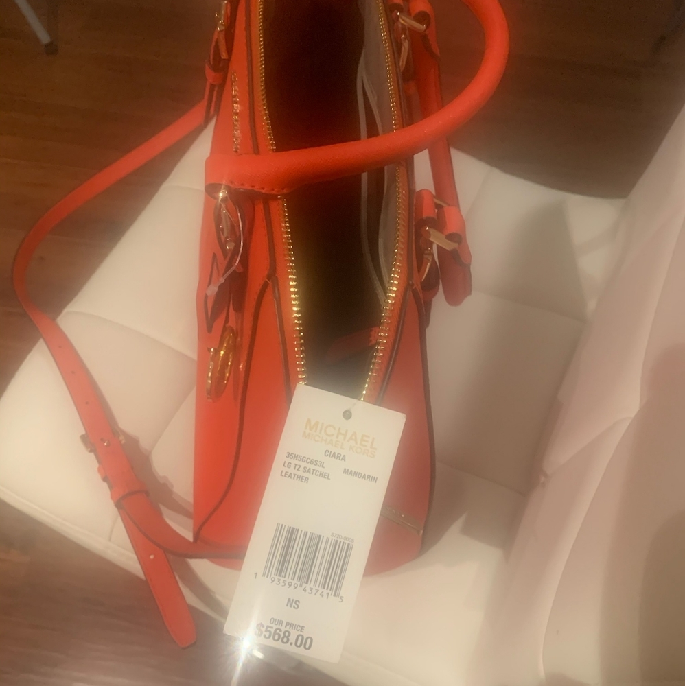 MICHAEL KORS - Picture 2 of 7